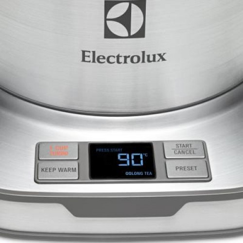 Электрочайник Electrolux EEWA 7800 (EEWA7800)