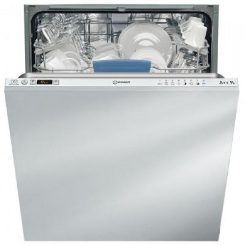 Посудомоечная машина Indesit DIFP28T9A EU