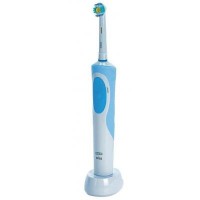Электрическая зубная щетка Oral-B by Braun Vitality 3D White (D12.5133DW)