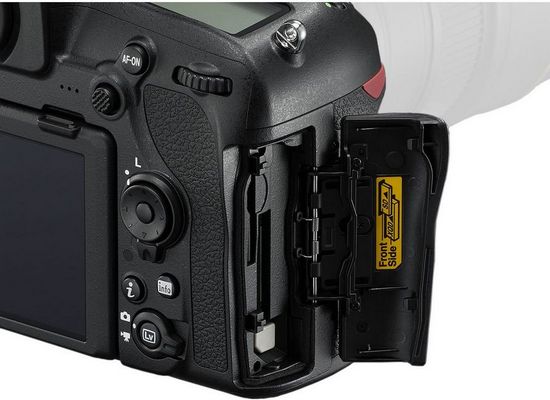 Nikon D850 body