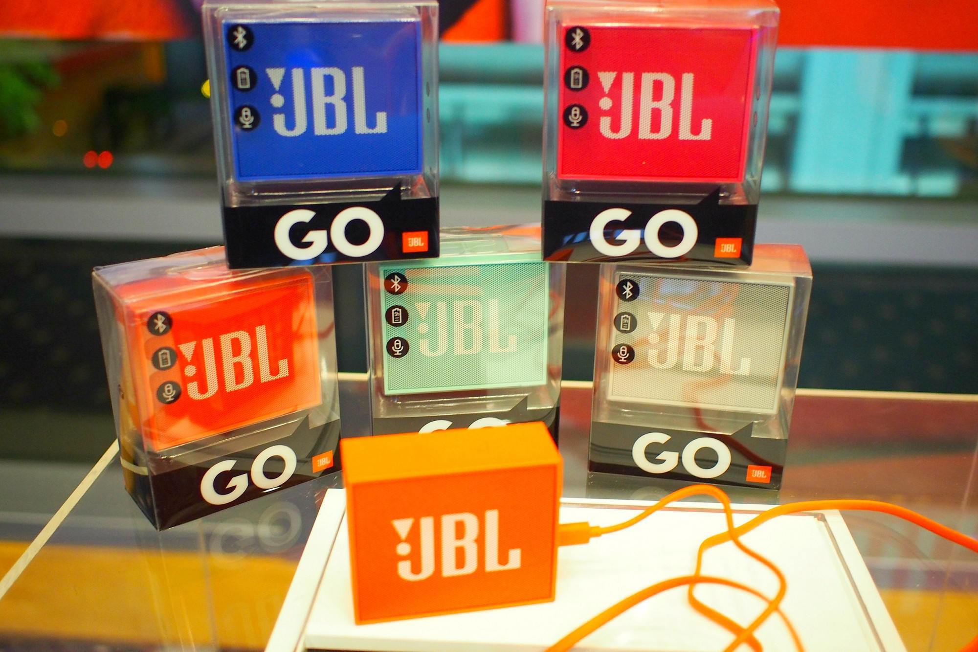 JBL Go