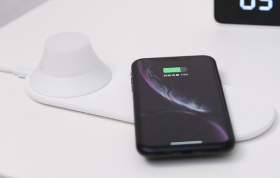 Беспроводное зарядное устройство Xiaomi Yeelight Wireless Charging Night Light (YLYD04YI)