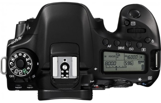 Canon EOS 80D kit (18-135mm) IS USM