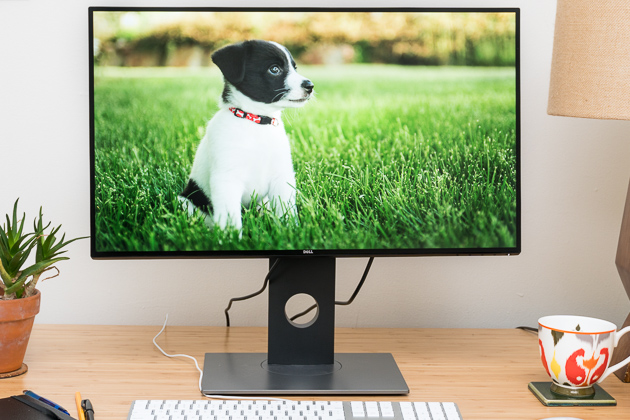 Dell U2717D