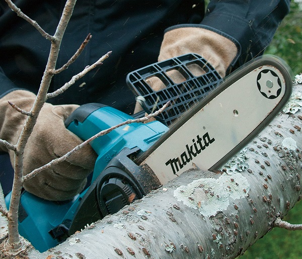 Makita DUC252Z