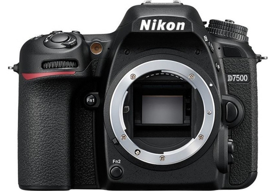 Фотоаппарат Nikon D7500 kit (18-105mm) VR