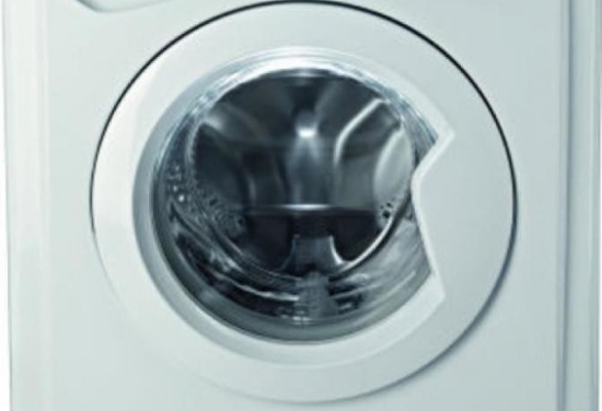 Indesit E2SB 2160B B UA