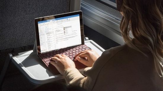 Microsoft Surface Go