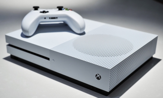 Microsoft Xbox One S 500GB