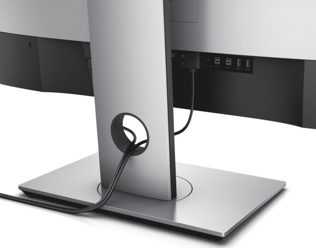 Dell U2718Q Black (210-AMRZ)