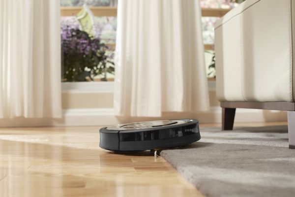 iRobot Roomba 680