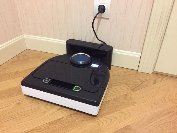 Neato BotVac D85
