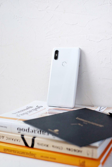 Смартфон Xiaomi Mi Mix 2s 6/128GB White